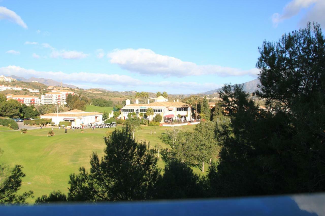 Miraflores Golf Gardens II Luxe Appartement At Riviera Del Sol Sitio de Calahonda エクステリア 写真