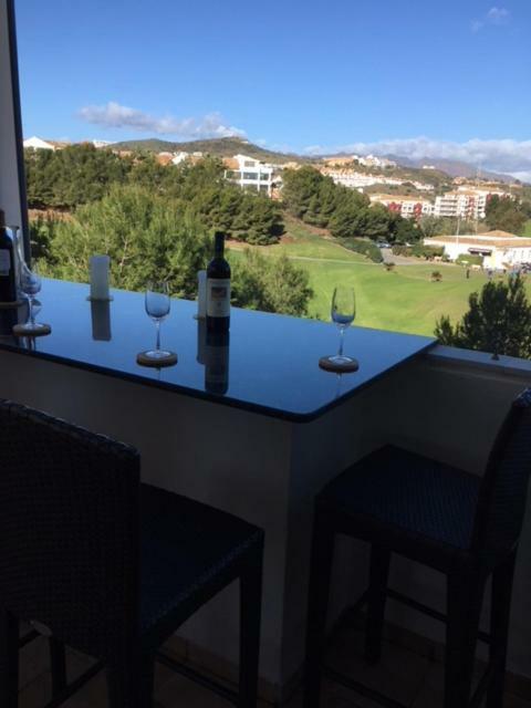Miraflores Golf Gardens II Luxe Appartement At Riviera Del Sol Sitio de Calahonda エクステリア 写真