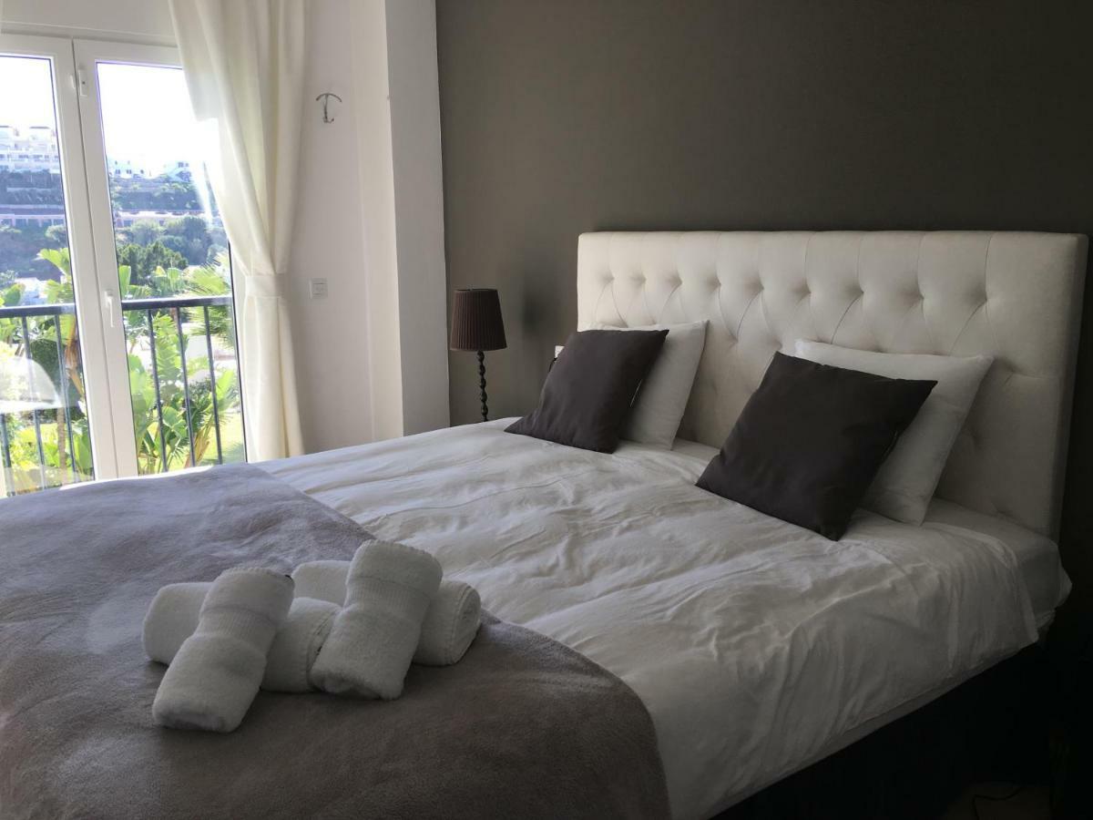 Miraflores Golf Gardens II Luxe Appartement At Riviera Del Sol Sitio de Calahonda エクステリア 写真