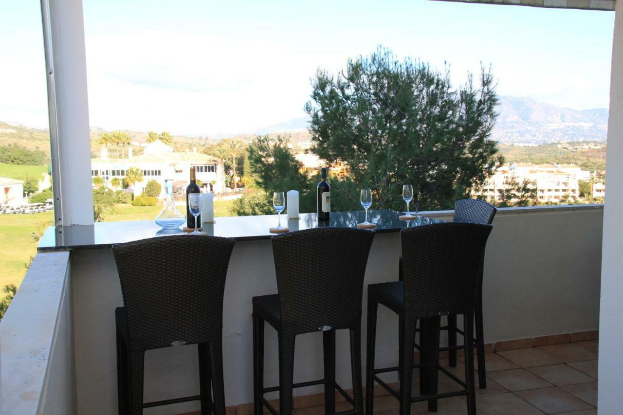 Miraflores Golf Gardens II Luxe Appartement At Riviera Del Sol Sitio de Calahonda エクステリア 写真